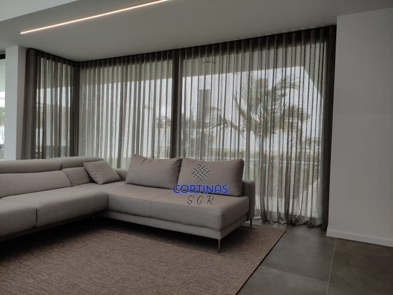 Cortina onda perfecta con transparencia
